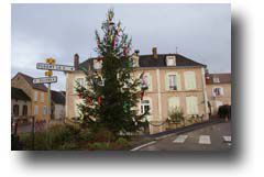 Samedi 16 décembre, Décoration du sapin de Noël de Carisey